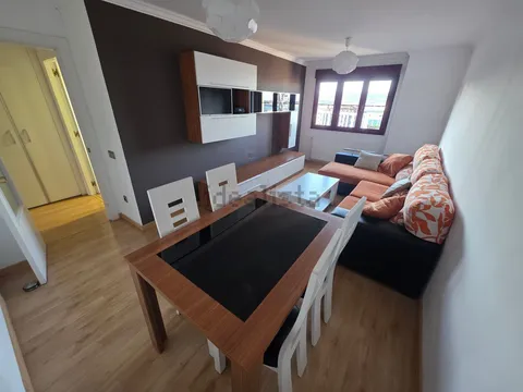 Pis de 92 m² a Gijón