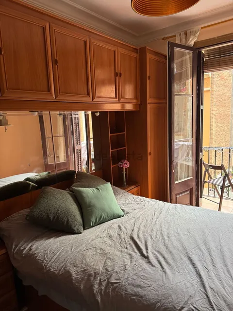Habitación en alquiler, Barcelona (2/4)