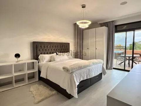 Pis de 235 m² a Estepona