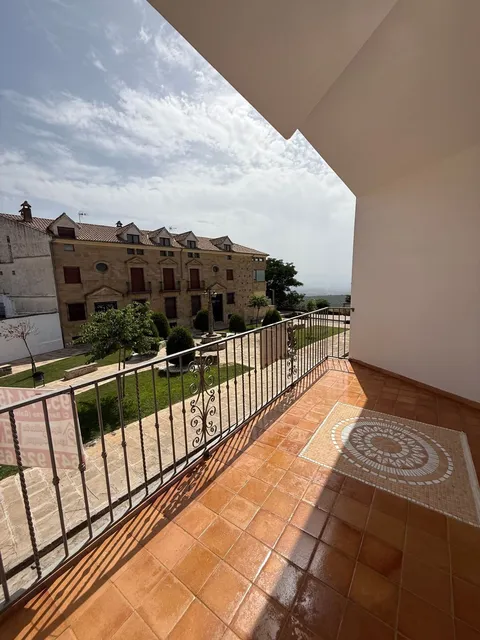 Flat 113 m² in Baeza (2/15)