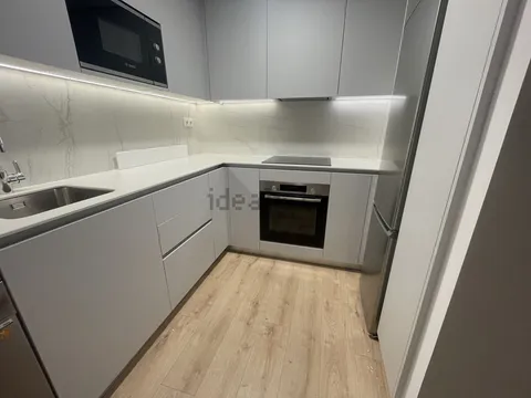 Pis de 80 m² a Girona (3/8)