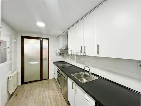 Appartement 77 m² à Madrid
