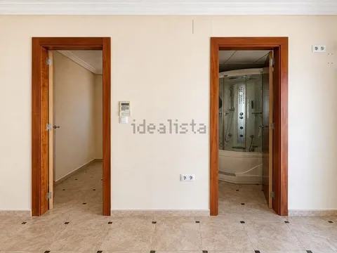 Casa de 387 m² a Torrevella