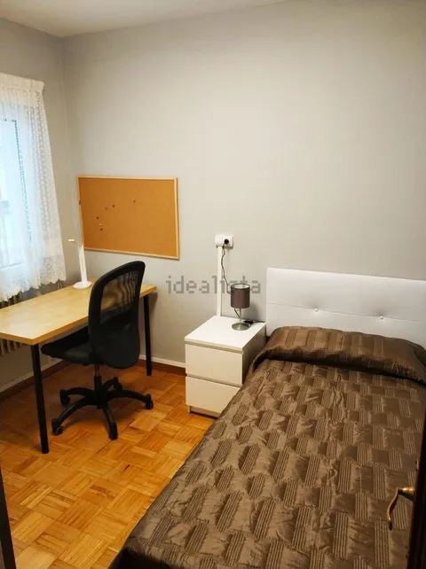 Pis de 84 m² a Oviedo