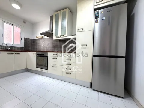 Flat 75 m² in Montcada i Reixac (4/10)