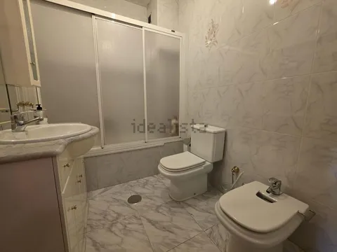 Pis de 100 m² a Ourense