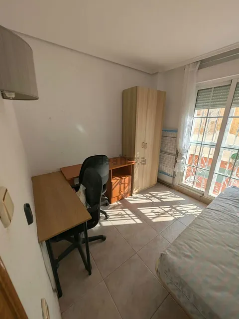 Room for rent, Valencia (2/10)