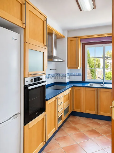 Maison 204 m² à Oleiros