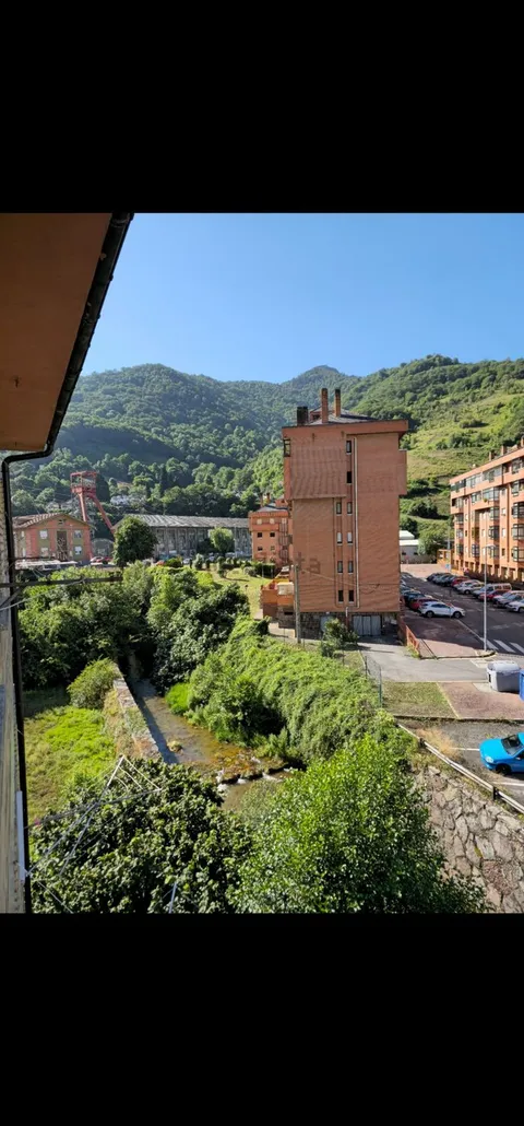 Zimmer zur Miete, Mieres (2/6)