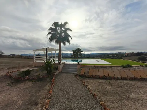 Casa 280 m² a Lloret de Vistalegre (2/48)