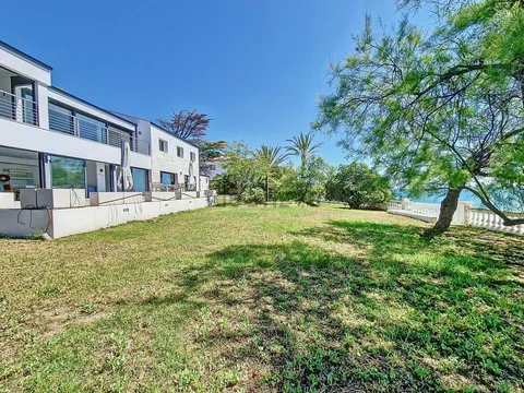 Casa de 306 m² a Vilanova i la Geltrú