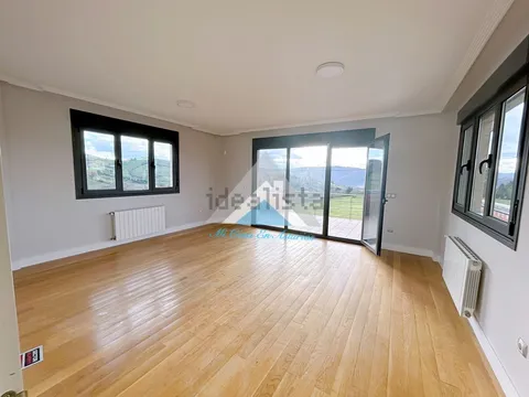 Casa 360 m² a Oviedo (3/70)