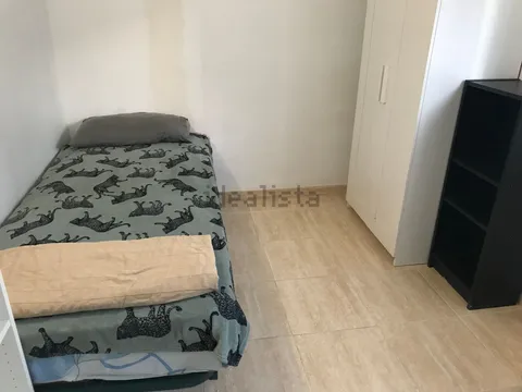Room for rent, Madrid