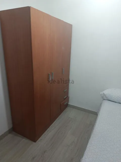 Quarto para alugar, Alacant / Alicante (2/2)