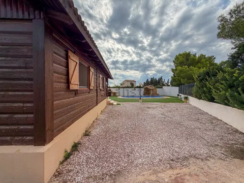 Casa de 80 m² a Oriola