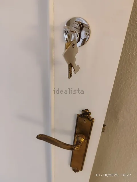 Habitació de lloguer, Madrid (2/10)