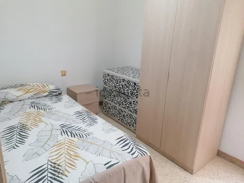 Stanza in affitto, Sant Boi de Llobregat (3/10)