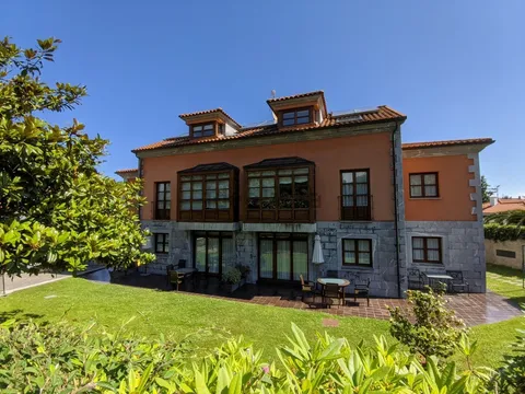 Pis de 90 m² a Llanes (2/25)