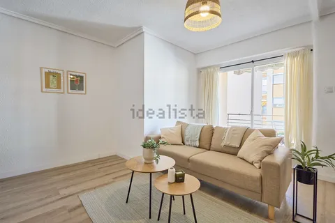 Pis de 78 m² a València