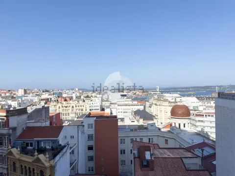 Wohnung 301 m² in A Coruña