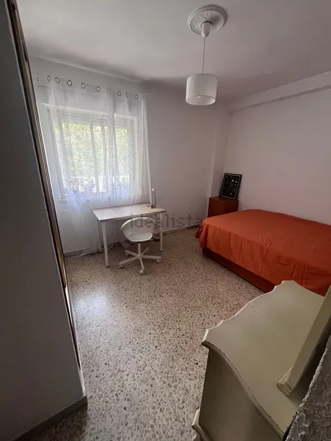 Chambre à louer, Cádiz