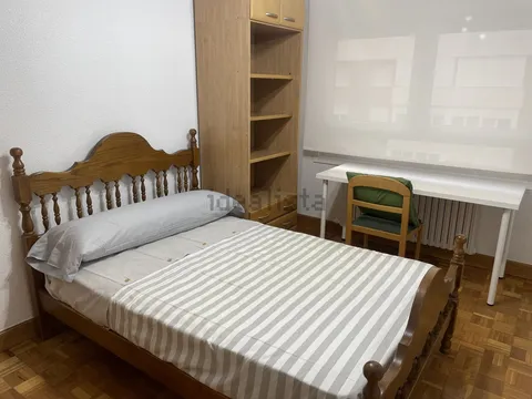 Pis de 95 m² a Pamplona