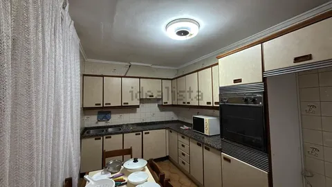 Casa de 250 m² a Quintanilla Vivar
