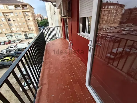 Pis de 78 m² a València