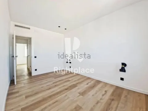 Квартира 79 м² в Барселоне