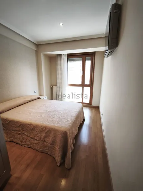 Wohnung 78 m² in Saragossa