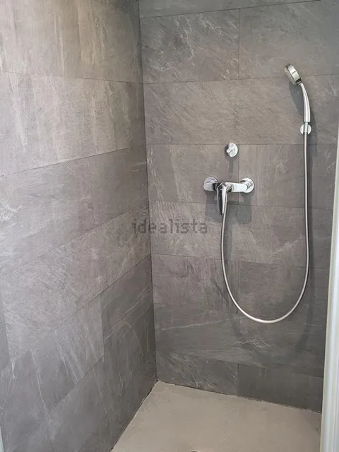 Wohnung 100 m² in Granada