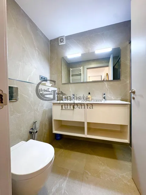 Pis de 105 m² a Gijón