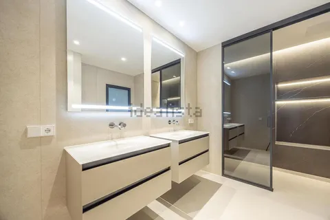 Appartamento 197 m² a Valencia