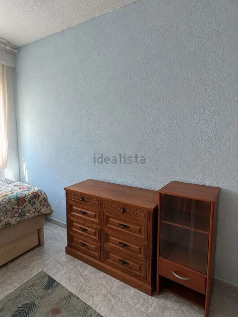 Habitació de lloguer, Madrid (2/4)