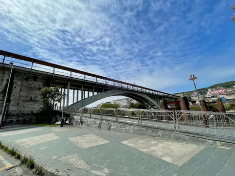 Pis de 80 m² a Pontevedra
