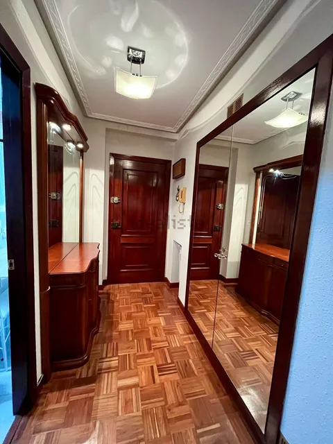 Pis de 80 m² a Gijón