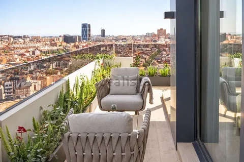 Wohnung 174 m² in Madrid