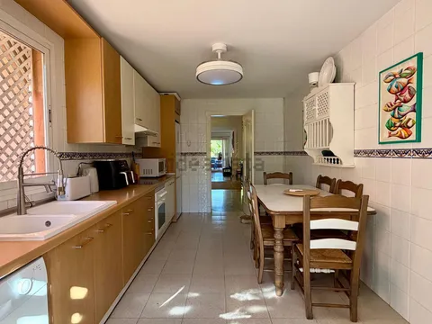 Pis de 198 m² a Estepona