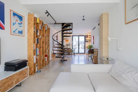 Pis de 84 m² a València