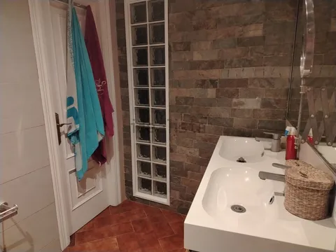 Wohnung 95 m² in Carral