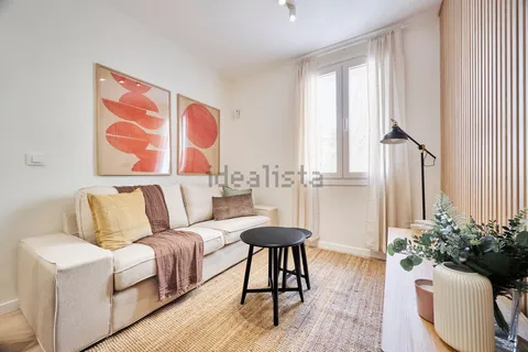 Wohnung 81 m² in Madrid