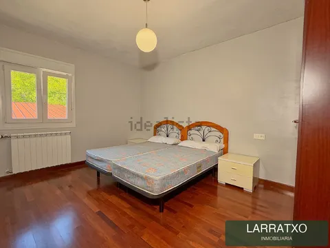 Wohnung 90 m² in Eskoriatza