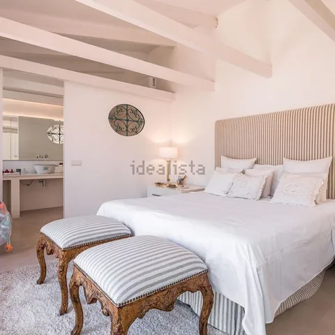 Haus 350 m² in Marbella