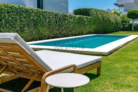 Casa de 300 m² a Estepona