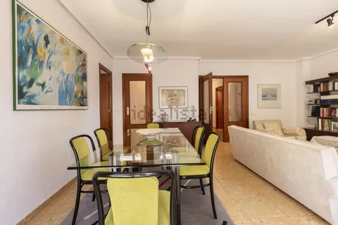 Appartamento 131 m² a Valencia