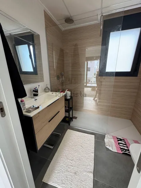 Casa de 160 m² a Los Montesinos