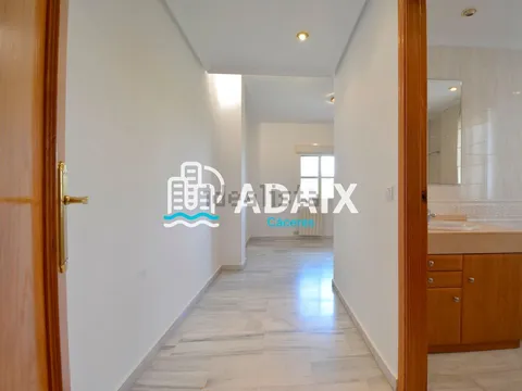 Appartamento 160 m² a Cáceres