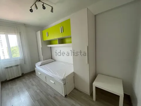 Комната в аренду, Барселона (2/3)