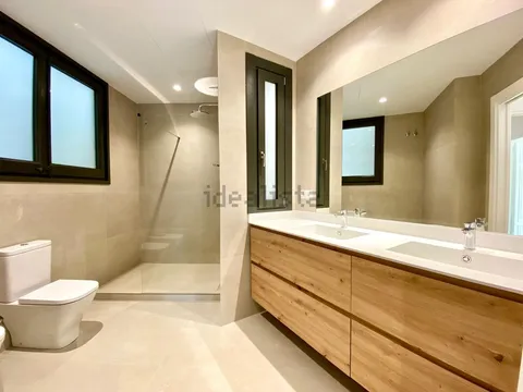 Pis de 239 m² a Barcelona