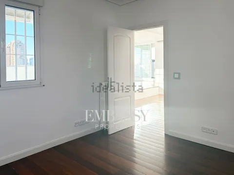 Wohnung 140 m² in Madrid